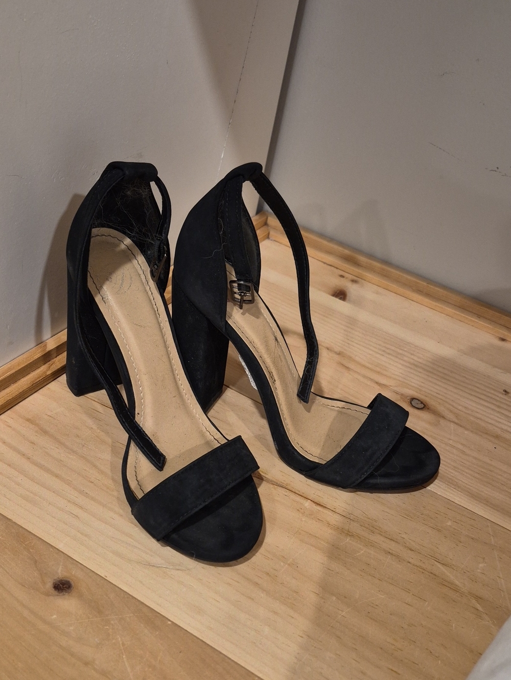 Black Ankle-Strap Block Heel Sandals